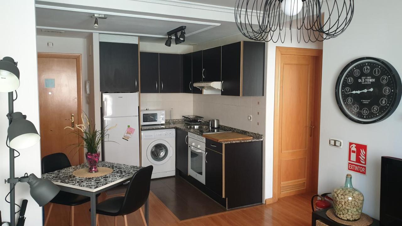 Apartamento "Los Prados" Wifi Y Parking Oviedo Exterior photo